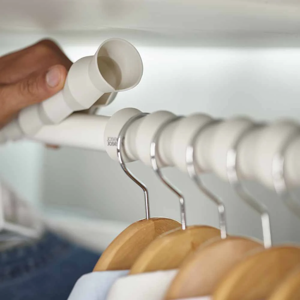 סט 2 מתקני פלסטיק לארון לארגון חולצות ORDERLY - Image 4