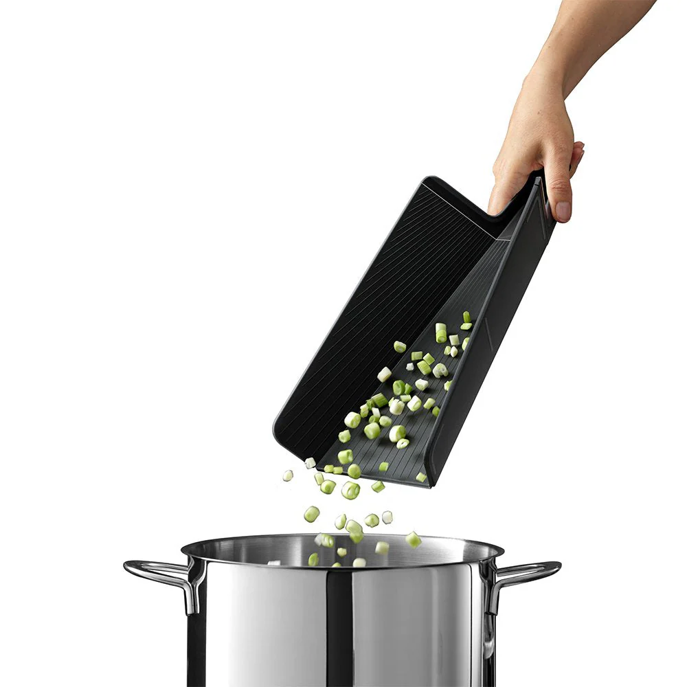 קרש חיתוך CHOP2POT 2022 שחור - Image 2