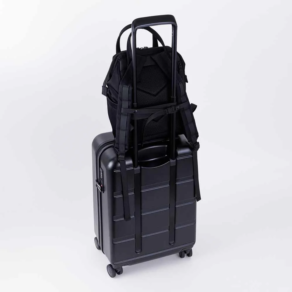 תיק גב KUCHIGANE ZIP (S) שחור 1226 - Image 3