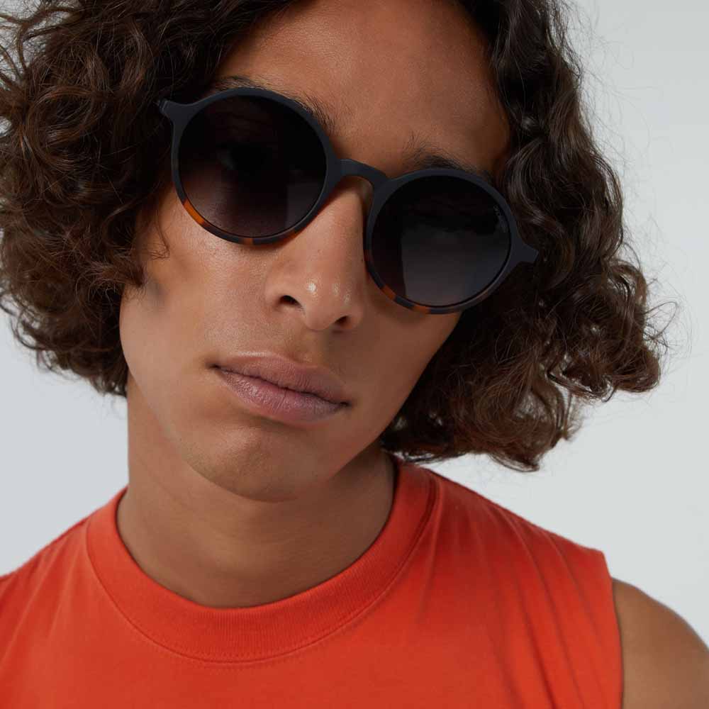 משקפי שמש Madison Black Tortoise - Image 3